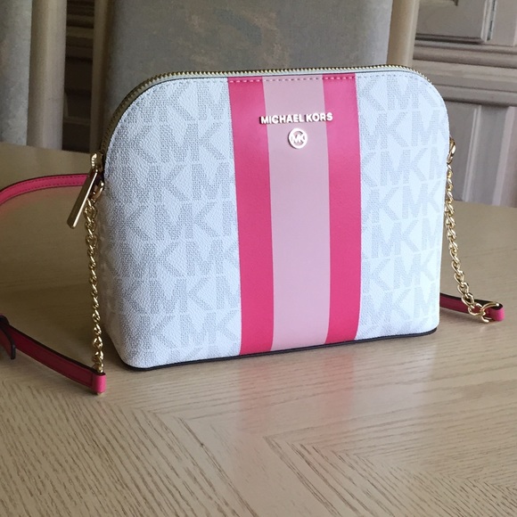 Michael Kors Handbags - 🌷Michael Kors Cindy Hibiscus Dome Crossbody Bag